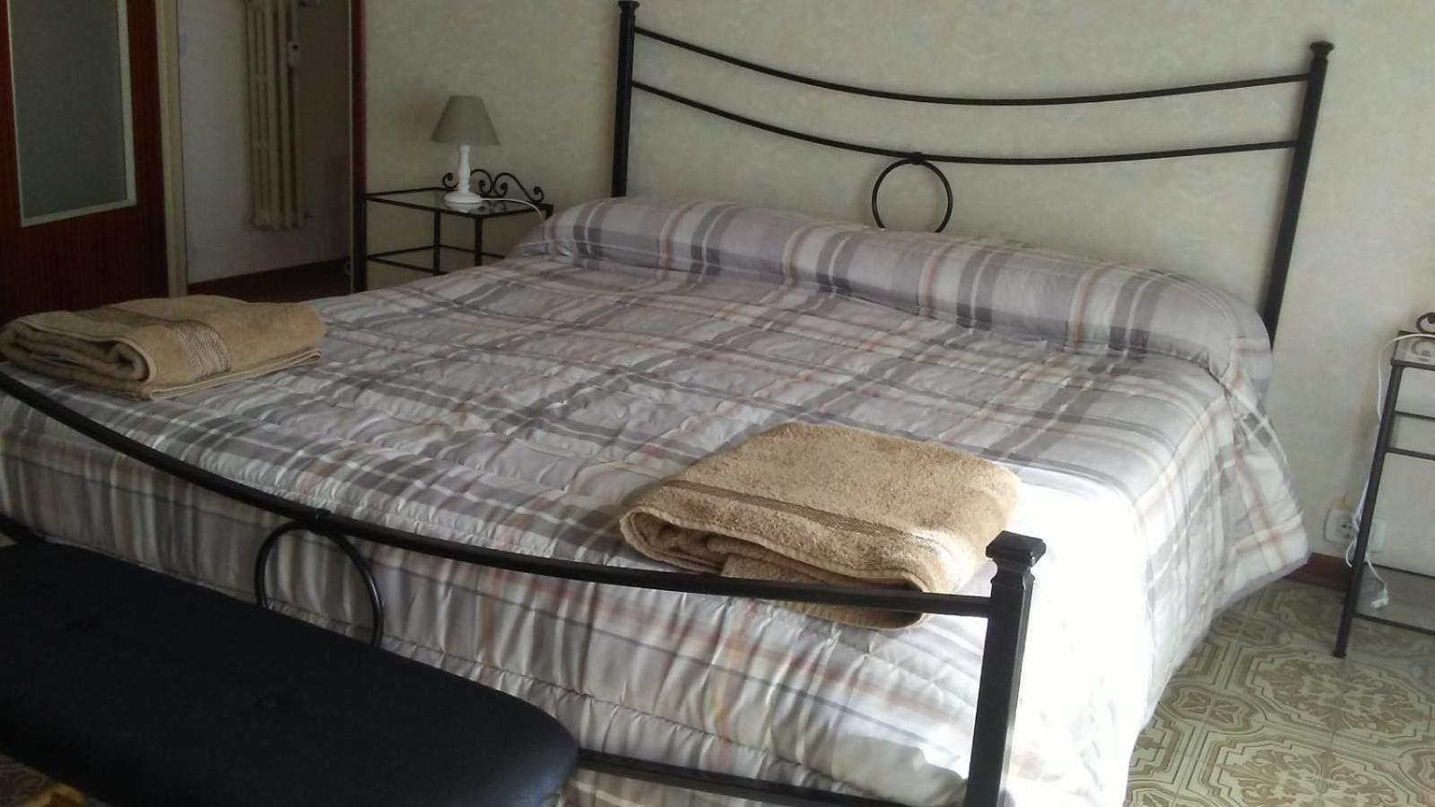 Novara Suite Екстериор снимка